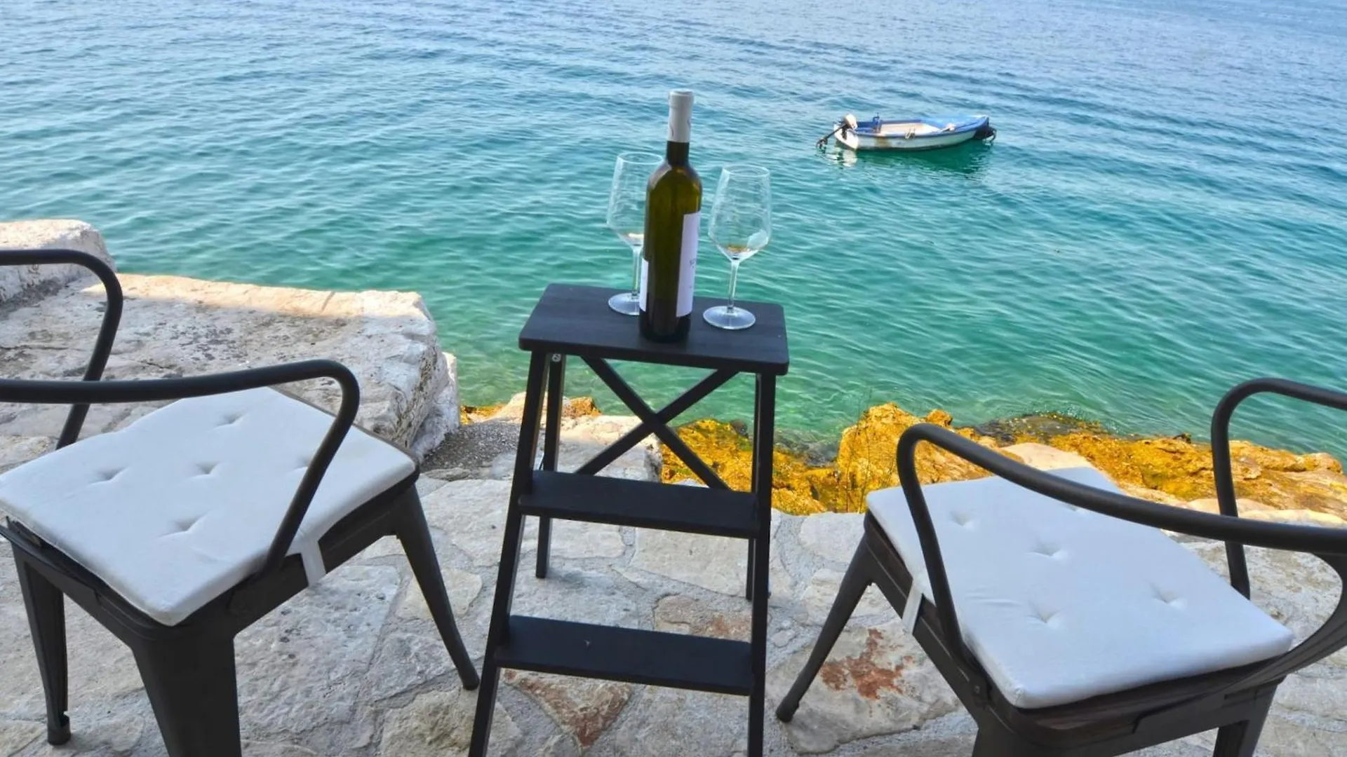 Seafront Rovinj Oasis Apartment - Studio Apartment With Sea View